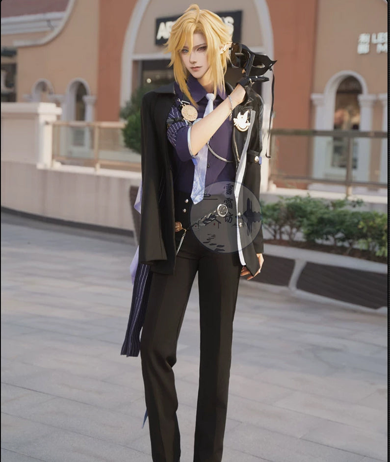 Hugo Cosplay Costume